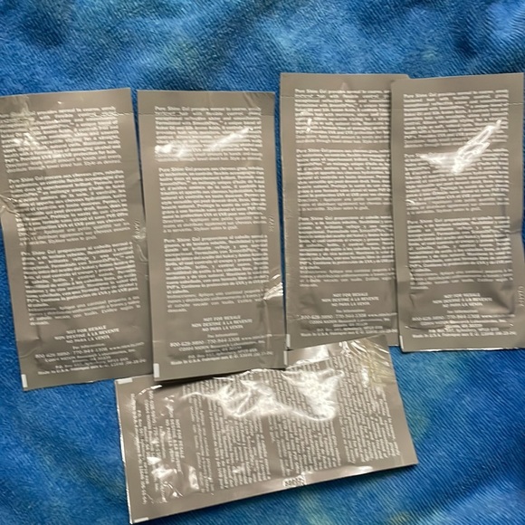 Lot #2 Nioxin Pure Shine Gel Smoothing Reflectives Packets Damaged Sealed - Picture 3 of 3